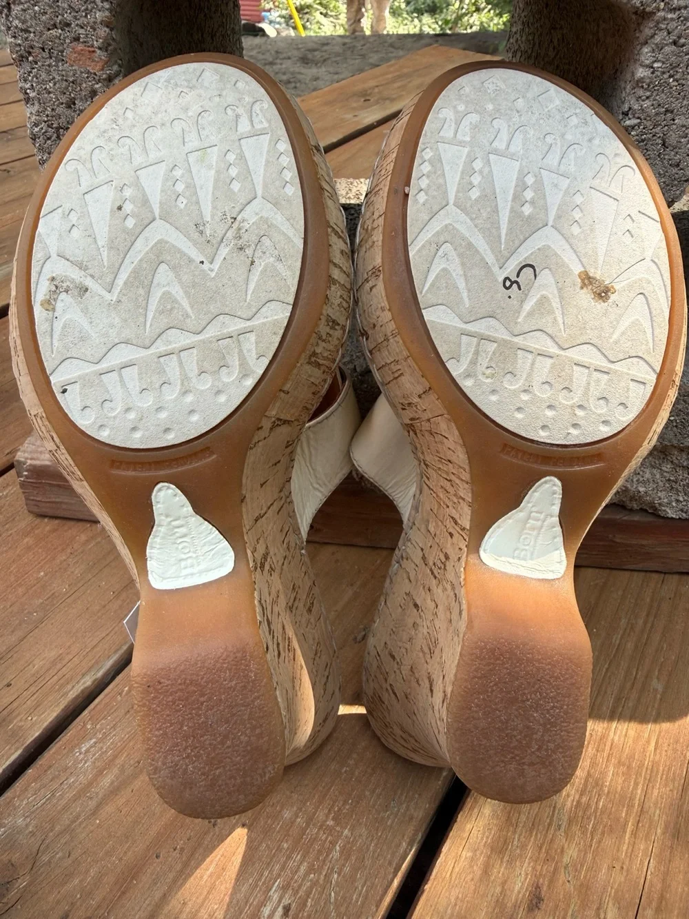 B.O.C. Born Concept white leather thong Cork Wedge Sandal